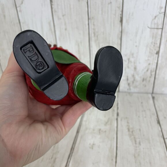 CLOTHTIQUE Possible Dreams Santa- Group Hug Puppies Dept 56 Christmas - Picture 8 of 9